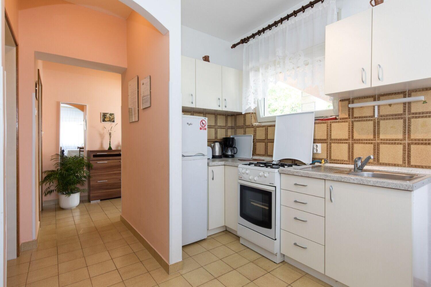 Apartments Kate - 100 M From Beach Malinska Exterior foto